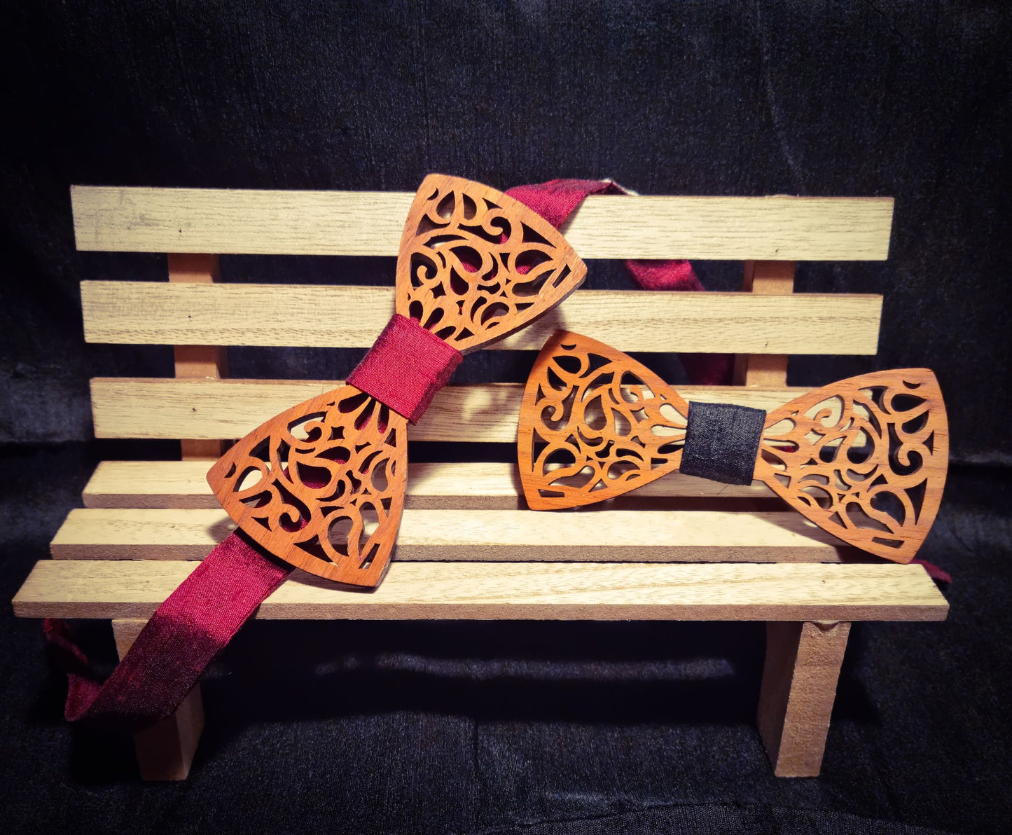 Papillon unici, Cravattino, Papillon in legno